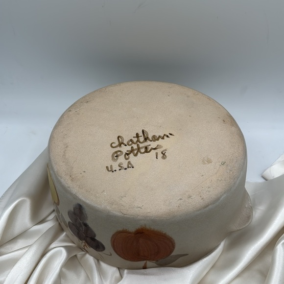 Chatham Pottery Casserole/Tureen 10 1/4” - Picture 4 of 5